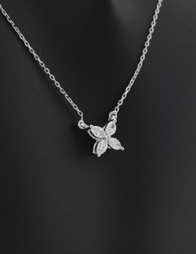 Dört Yapraklı Yonca Markiz Pırlanta Kolye resmi