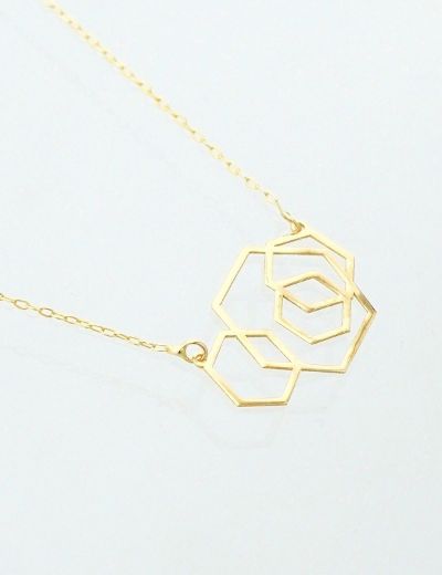 Geometrik Altıgen 14 Ayar Altın Kolye resmi