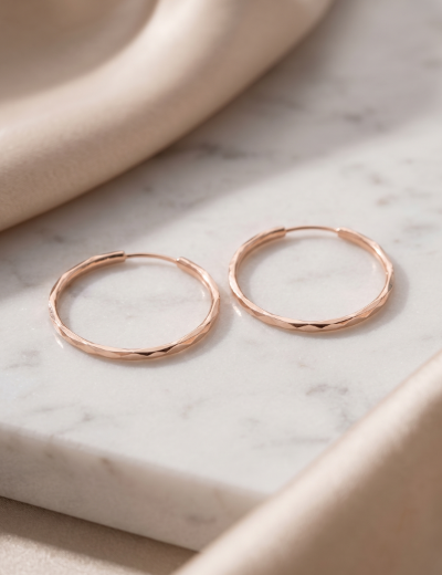Pembe Altın Kalem İşli Halka Küpe (Çapı: 2.6 cm) resmi
