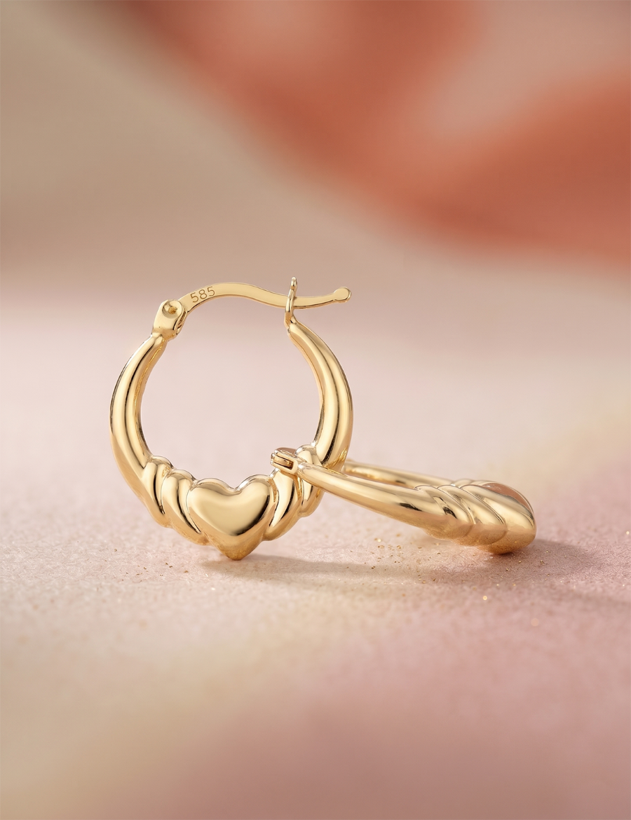 Altın Küçük Kalp Küpe (Çap: 1.6cm) resmi