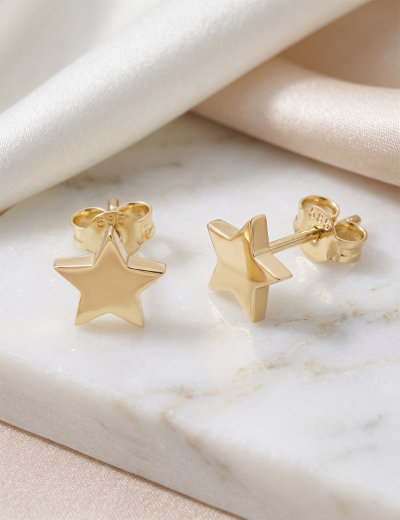 Altın Yıldız Tragus Küpe resmi