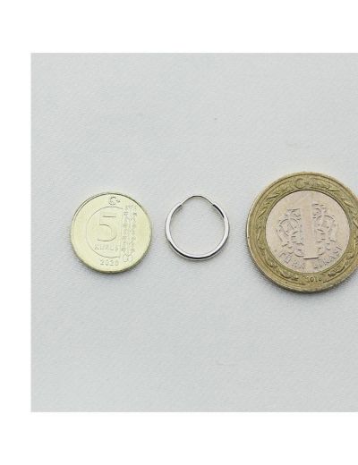 Beyaz Altın Minik Halka Küpe  (Çap: 1.5cm) resmi