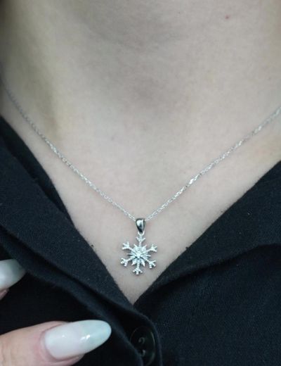 Pırlanta Kar Tanesi Tasarım Kolye resmi