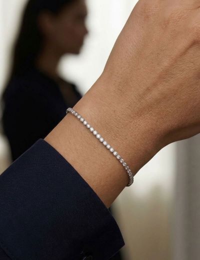 0.79ct (E-F vs) Pırlanta Su Yolu Bileklik resmi