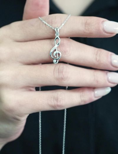 Pırlanta Sol Anahtarı Altın Kolye resmi