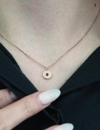 Minimalist Safir Tektaş Kolye resmi