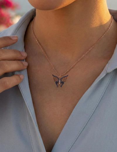 Safir Kelebek Kolye resmi