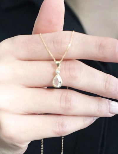 Damla Beyaz Topaz Tektaş Kolye resmi
