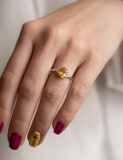 Citrine Oval Tektaş Pırlanta Yüzük resmi