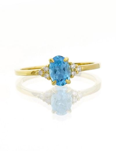 Blue Topaz Oval Tektaş Pırlanta Yüzük resmi