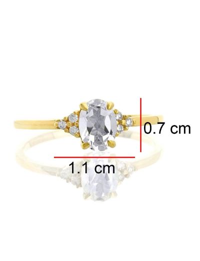 White Topaz Oval Tektaş Pırlanta Yüzük resmi