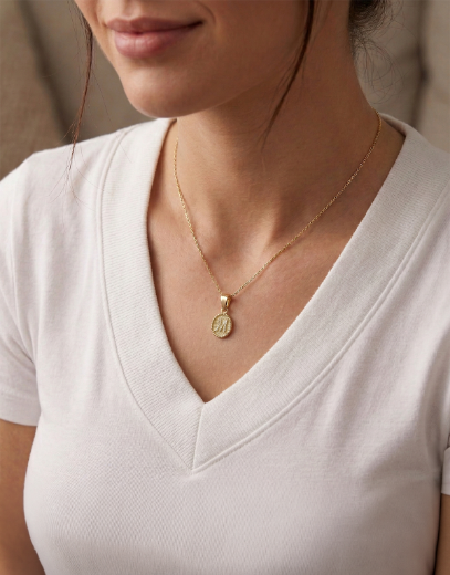 Rölyef (Dokulu) Harf Altın Kolye / 14 Ayar resmi