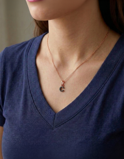 Siyah Pırlanta Harf Kolye / Orta Boy resmi