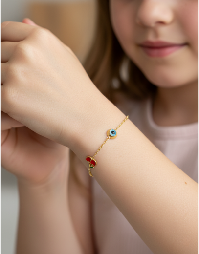 Altın Mineli Çocuk Bilekliği - Kiraz, Nazar boncuğu, Kalp Figürlü resmi