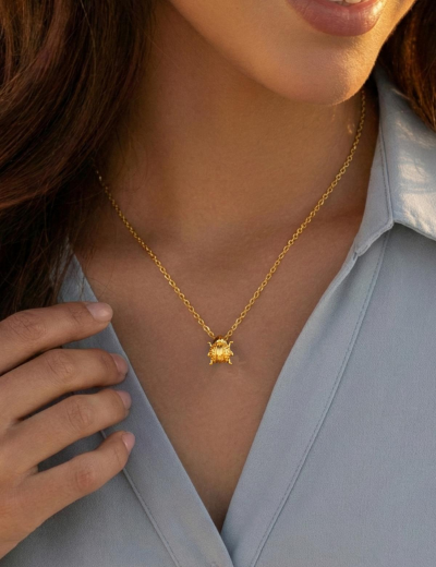 Uğur Böceği Altın Kolye / 22 Ayar