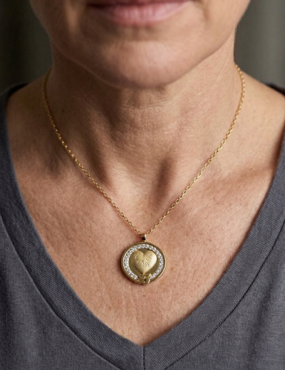 25. Yıllarında Kişiye Özel Pırlanta Kolye