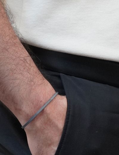 Gümüş Siyah İnce Erkek Kelepçe Bileklik-(3mm) resmi