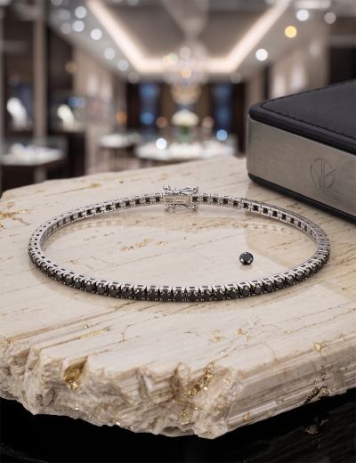 1.85ct Karat Unisex Siyah Pırlanta Altın Su Yolu Bileklik resmi